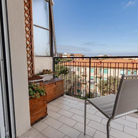 Ferienwohnung Luxury House Near Train Station Livorno Exterior foto