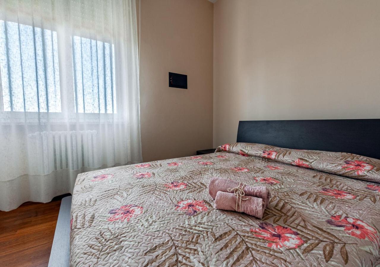 Ferienwohnung Luxury House Near Train Station Livorno Exterior foto